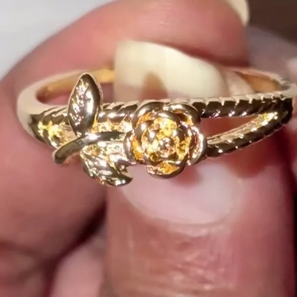 LovelyGolden Intricate Detailed Rose Floral Ring